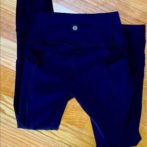Lululemon size 2